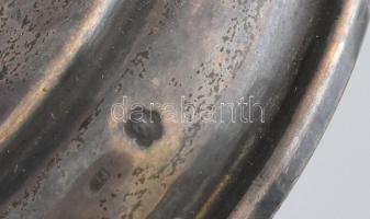 Ezüst (Ag) talpú, kék ólomkristály váza, jelzett, kis lepattanásokkal, m: 20 cm