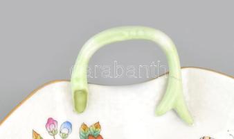 Herendi Viktória mintás leveles tál, kézzel festett, jelzett, fülénél kis repedés, 20×17,5 cm