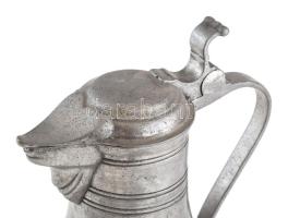 Antik ón kiöntő, jelzett, korának megfelelő állapotban, m: 32 cm