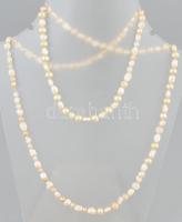 Tenyésztett gyöngy és tekla gyöngy nyaklánc, szemenként egy-egy, kopásokkal, h: 78 cm