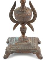 Bronz gyertyatartó pár, kicsit ferde, kopott, m: 35 cm