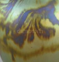 Zsolnay labrador mázas váza, jelzett, 1920 körül, sérült, m: 26,5 cm