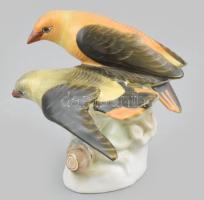Herendi sárgarigó pár, jelzett, sérült, m: 10 cm