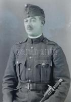 Határvadász katonákról készült portrék, 2 db üvegnegatív, kissé sérült, 9x6,5 cm