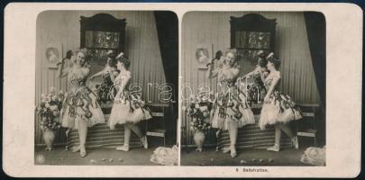 cca 1900 Balerinák, vintage sztereó fotó, ezüst zselatinos fotópapíron, 8,9x18 cm