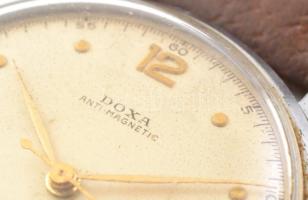 Doxa Anti-Magnetic vintage kézi felhúzós karóra, másodpercmutatós, bőr szíjjal, kis kopásnyomokkal, ...