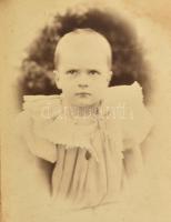 cca 1910-1969 Gróf Pálffy családi iratok: Móric, Ferenc, István levelei, Apponyi Júlia levele, fotók...