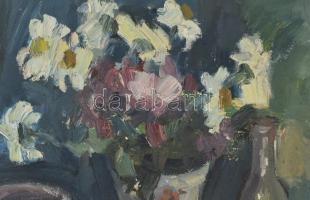 Gera Éva (1923-1996): Asztali csendélet. Olaj, vászon, jelzett, sérült. Dekoratív, sérült fakeretben...