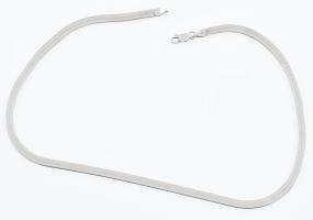 Ezüst (Ag) mintás lapos kígyó nyaklánc, jelzett, h: 43 cm, nettó: 10 g