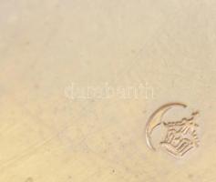 Chronometre Tegra svájci zsebóra, díszes fém tokkal, másodpercmutatós, rendkívül szép számlappal. Há...