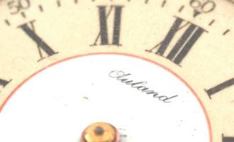 Oluland zsebóra, mechanikus szerkezettel, ezüst (Ag) tokkal. Működő szerkezet, szép számlappal, d: 4...