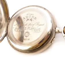 Ezüst (Ag) zsebóra dupla ezüst tokkal. Jelzett, működő, jó állapotban d: 50 mm