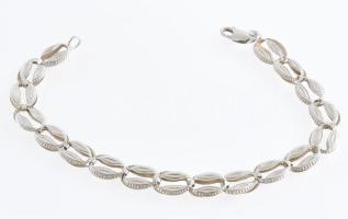 Ezüst(Ag) fantáziamintás karkötő, jelzett, h: 19 cm, nettó: 4,1 g