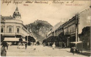 1917 Dés, Dej; M. kir. állami főgimnázium, hirdetőoszlop, Hirsch testvérek üzlete, Fehér Kereszt szálloda, utcai árus. Medgyesi és társa kiadása / school, advertising column, shop, hotel, street market vendor (EK)