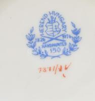 3 db Herendi porcelán: petrezselyemmintás lábas bonbonier (1943) + kis váza + zöld Apponyi mintás fo...