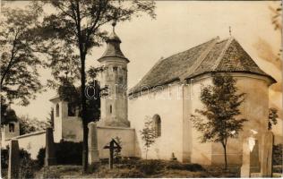 Kerelőszentpál, Sanpaul; Gróf Haller család sírkápolnája, osszárium, világítótorony a temetőben / tomb chapel, cemetery. photo (felszíni sérülés / surface damage)