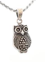 Ezüst(Ag) fonott nyaklánc bagoly medállal, jelzett, h: 38 cm, nettó: 6,3 g