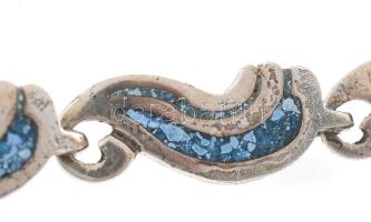 Ezüst(Ag) hullámos karkötő fém csattal, jelzett, h: 16 cm, bruttó: 15,8 g