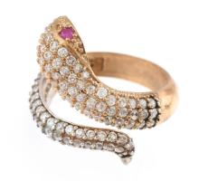 Aranyozott ezüst(Ag) kígyós gyűrű, jelzett, méret: 55, bruttó: 5,9 g