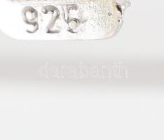 Ezüst(Ag) nyaklánc kék köves középrésszel, jelzett, h: 42 cm, bruttó: 3,6 g