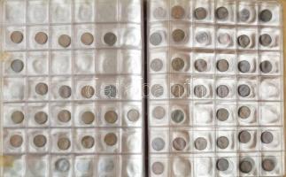 78db-os érmetétel, főleg 1 Centesek az Amerikai Egyesült Államokból, berakóalbumban, közte Hollandia 1905. 10c Ag I. Vilma + Svájc 1922-1969. 5r (7xklf) T:vegyes 78pcs coin lot, mostly 1 Cent coins from the USA, in binder, within Netherlands 1905. 10 Cent Ag Wilhelmina + Switzerland 1922-1969. 5 Rappen (7xdiff) C:mixed