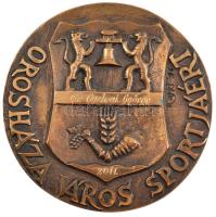 2011. "Orosháza Város Sportjáért (gravírozva: Dr. Gyetvai György 2011) / A Képviselő Testület D...