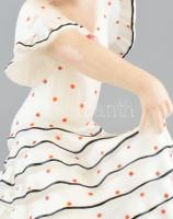 C.I.A. Manna (1930 körül): "Carmencita". Kézzel festett fajansz, jelzett, hibátlan. m: 43 ...