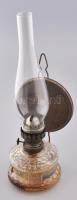 Régi petróleumlámpa, üveg testtel, cilinderrel, rozsdafoltos fém szerelékkel, m: 37,5 cm