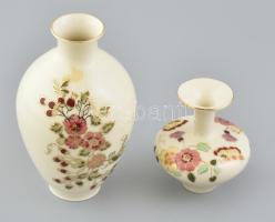 Zsolnay virág- és pillangómintás kis váza, 2 db. Kézzel festett, jelzett, minimális kopással, m: 14 cm és 8 cm