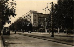 Belgrade, Belgrád, Beograd; street view, autobus, tram