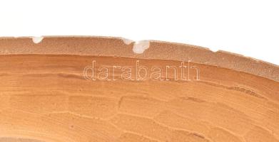 Krumpliszedő nő. Fajansz, jelzés nélkül, alján lepattanásokkal, 31,5x15x25 cm