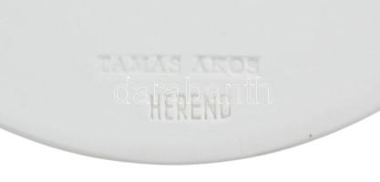 DN "Gyermekvédelmi munkáért" egyoldalas porcelán érdemérem, hátoldalán "Tamás Ákos He...