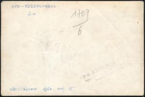 1960. máj. 15. Bp., Népstadion, MTK-Ferencváros (2:0) labdarúgó-mérkőzés, a Fradi játékosainak felso...