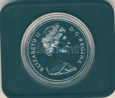 Kanada 1976. 1$ Ag "Parlamenti könyvtár" T:PL Eredeti díszdobozban!