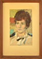 Vincze László (1934-2020): Női portré, 1970. Pasztell, papír. Jelzett. Üvegezett fakeretben. 48x29,5 cm