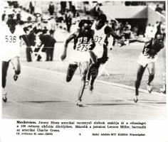 15db eredeti nagyméretű fekete-fehér fotó az MTI külföldi képszolgálatától (Kulcsár Győző, Jimmy Hin...