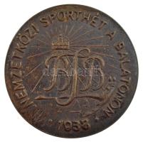 1938. VII. Nemzetközi Sporthét a Balatonon bronz gomblyukjelvény (29mm) T:2