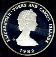 Turks & Caicos 1982. 10C Ag "Labdarúgó VB-két játékos" T:PP Csak 7165db!