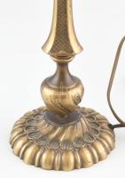 Bronz 3 ágú lámpa, ernyőkkel. m: 47 cm. (Érintésvédelem szempontjából nincs bevizsgálva)