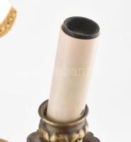 Bronz 3 ágú lámpa, ernyőkkel. m: 47 cm. (Érintésvédelem szempontjából nincs bevizsgálva)