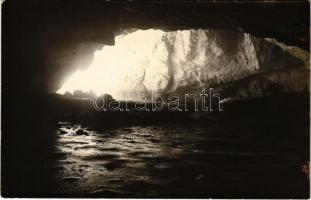 Aranyosfői-jégbarlang, Aranyosfő, Gyeszár, Szkerisóra, Pestera Scarisoara; jégbarlang belső / ice cave interior. photo (ragasztónyom / gluemark)