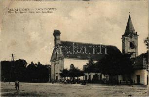 1938 Diószeg, Nagy-Diószeg, Nagydiószeg, Velky Diosek, Sládkovicovo; Rim. kat. kostol / Római katolikus templom, üzlet. Josef Karsay kiadása / Catholic church, shop + "1938 Dunaszerdahely visszatért" So. Stpl. (r)