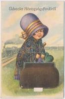 1930 Hévíz. Gőzmozdonyos, bőröndös hölgy leporellólap 10 képpel (kis szakadás / small tear)