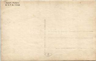 Budapest V. Dunai látkép a pesti rakpartról, Lánchíd, iparvasút szerelvény katonákkal. photo