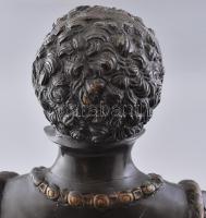 Jelzés nélkül: Aquasi Boachi. Öntött patinázott bronz, 1900 körül m: 52 cm