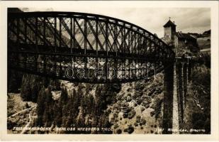 Tobadill, Trisannabrücke, Schloss Wiesberg Tirol / Vasúttörténészek szerint műszaki remekmű, 19. század &quot;Európa hídja&quot; / railway bridge