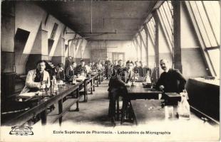 Paris, Ecole Supérieure de Pharmacie, laboratoire de Micrographie / School of Pharmacy, Micrography laboratory interior
