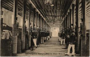 1906 Vicovu de Sus, Ober-Wikow, Oberwikow (Bukovina, Bukowina); Stallung der Hengst-Depots / K.u.K. military stable. Verlag Herzberg (Radautz) (r)