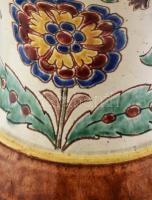 Bozsik Kunszentmárton, díszváza népi dekorral, kézzel festett mázas kerámia, jelzett, mázhibákkal, m...