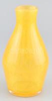 Karcagi, berekfürdői kraklé / fátyol üveg váza. Formába fújt, hibátlan. m: 16,5 cm